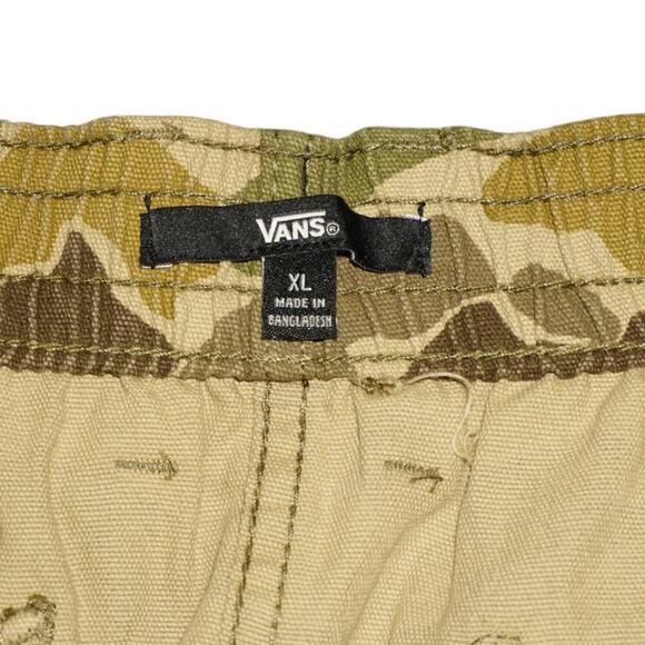 Vans Sidewalk Printed Cargo Skirt Camo Khaki Green Brown – Size XL – NWT - Picture 6 of 7